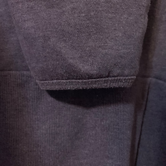 Cute cropped purple zip up sweater - Mossimo - XL - Picture 7 of 8